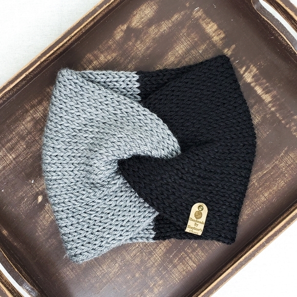 Handmade • Black & Gray Split Color Block Headband Ear Warmer - Picture 1 of 7